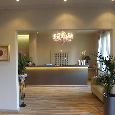 Hotel Piccadilly Montecatini Terme Bagian luar foto