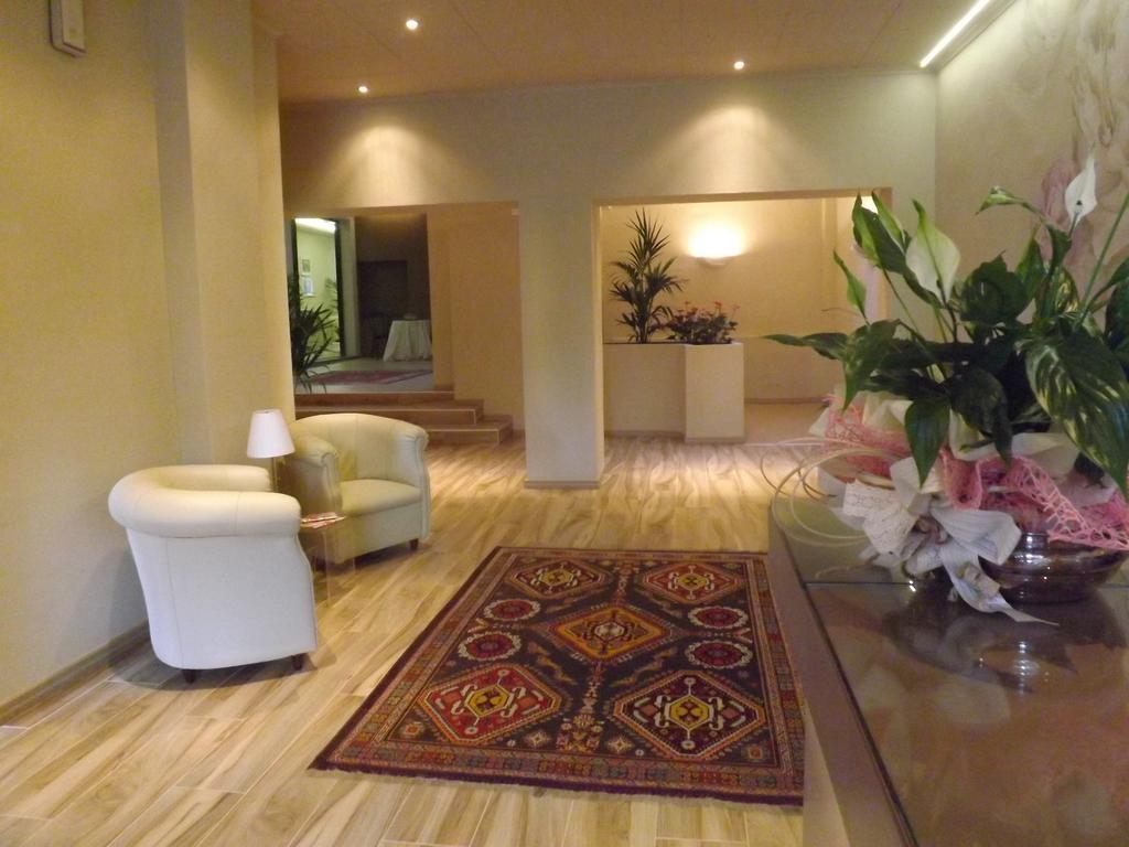 Hotel Piccadilly Montecatini Terme Bagian luar foto