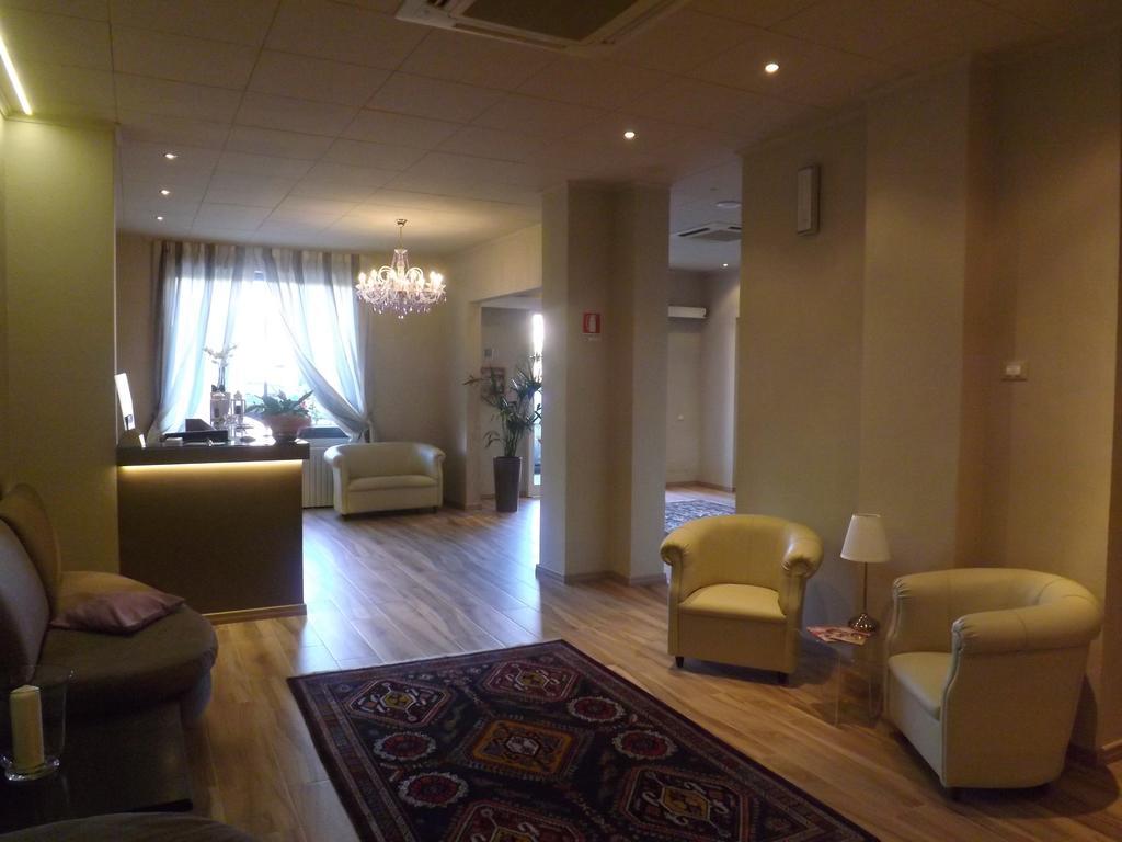 Hotel Piccadilly Montecatini Terme Bagian luar foto