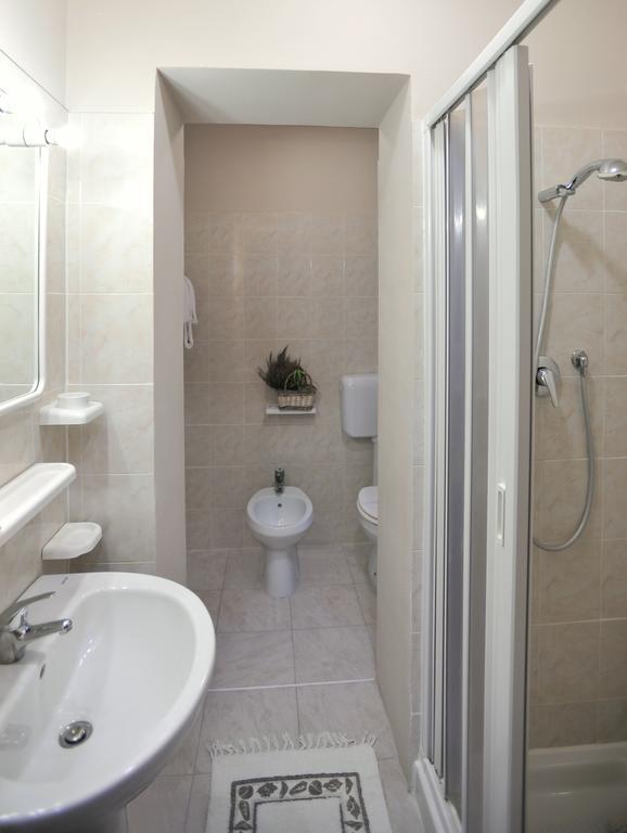 Hotel Piccadilly Montecatini Terme Bagian luar foto