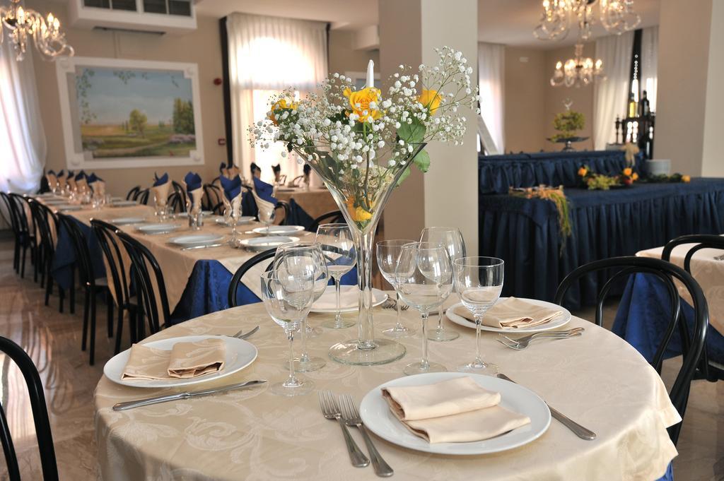 Hotel Piccadilly Montecatini Terme Bagian luar foto